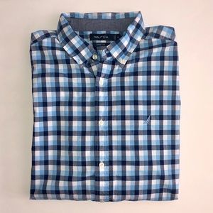 Nautica | plaid gingham button down